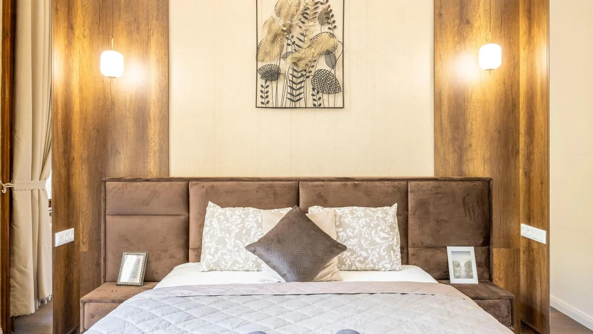 Classy Quentin Dream Home In The Heart Of Budapest 0*,  Ungarn
